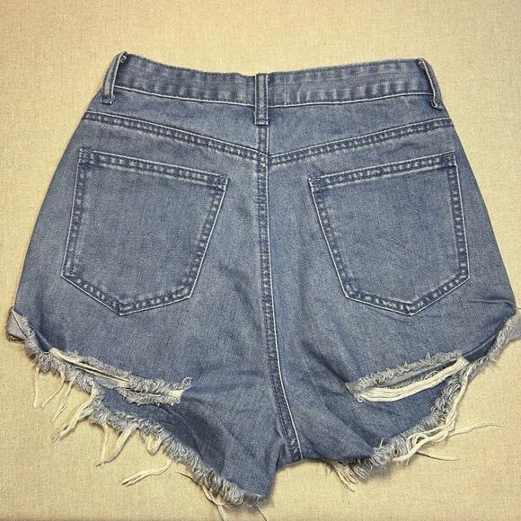 NWT Princess Polly Hoodwink Denim Shorts Pale Blue Size‎ 4 Distressed High Waist - Picture 5 of 6